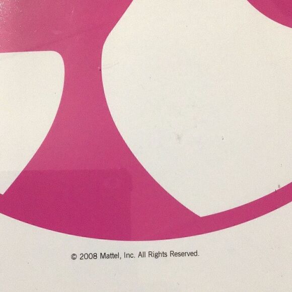 Barbie vintage 2008 framed Pink Barbie, silhouette, small nick in frame ￼ - Picture 4 of 4